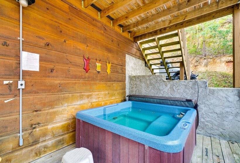 Sevierville Cabin W/ Hot Tub ~ 4 Mi To Natl Park!