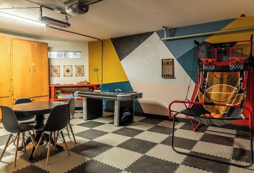 The Lost Compass #2165