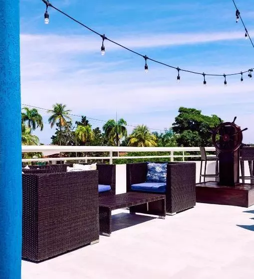 Aquarius Hotel Boutique