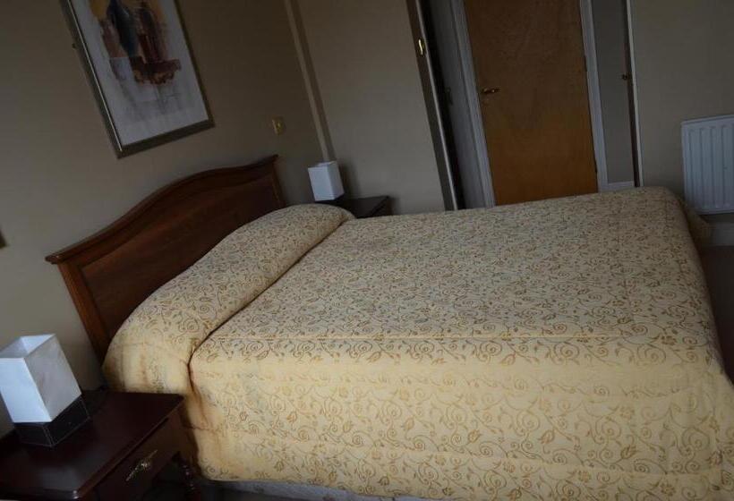 تختخواب و صبحانه Gate Lodge