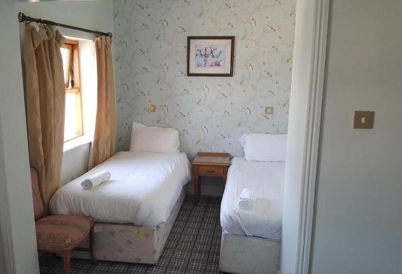 تختخواب و صبحانه Gate Lodge