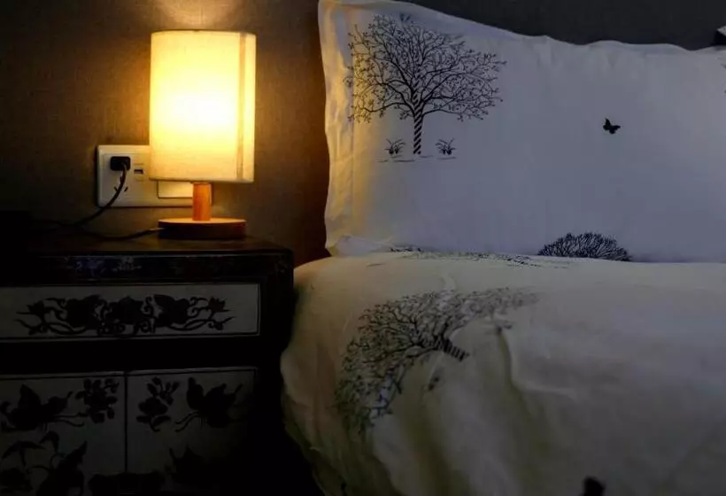 Fengma Feiyang Hostel