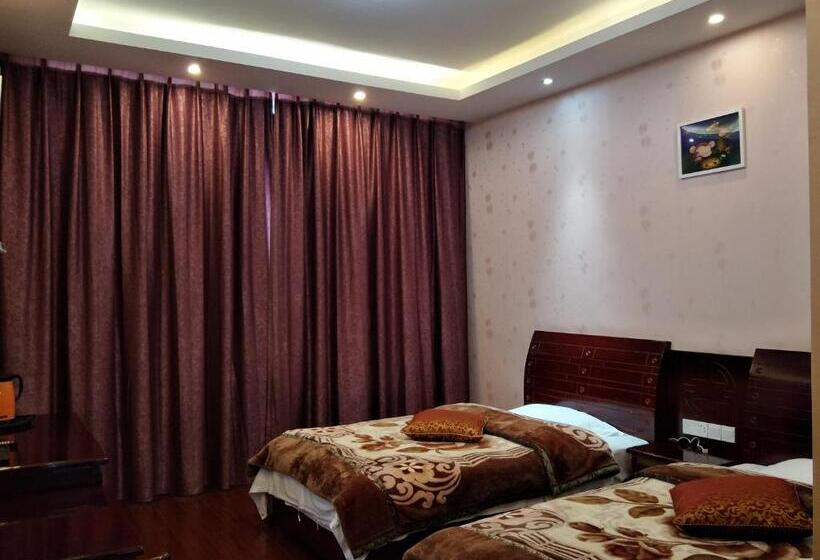 호텔 Emeishan Moon Bay