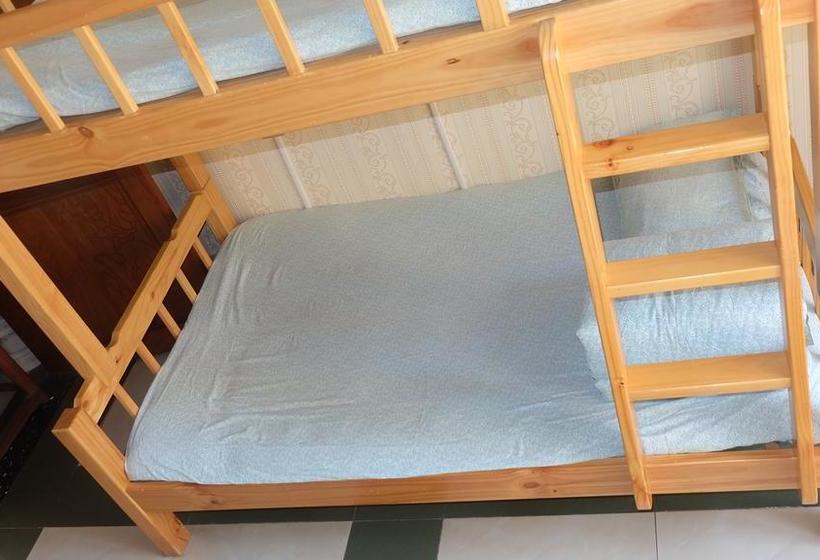 Liusu Hostel Jinling Branch