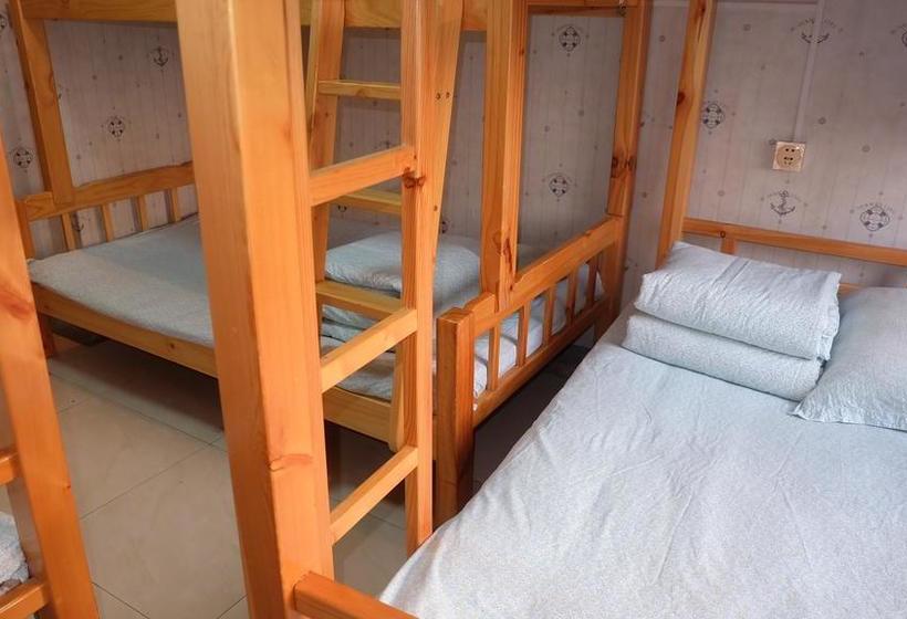Liusu Hostel Jinling Branch