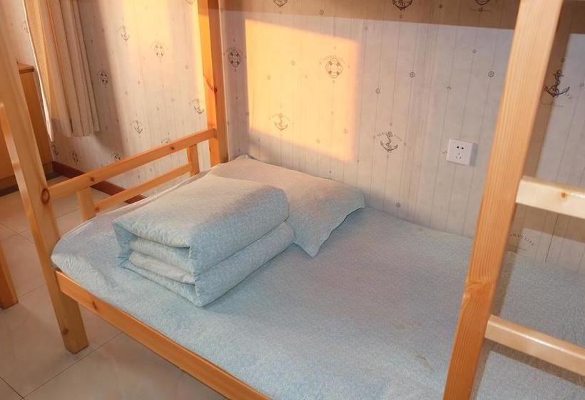 Liusu Hostel Jinling Branch