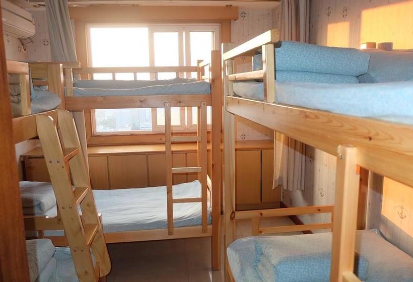 Liusu Hostel Jinling Branch