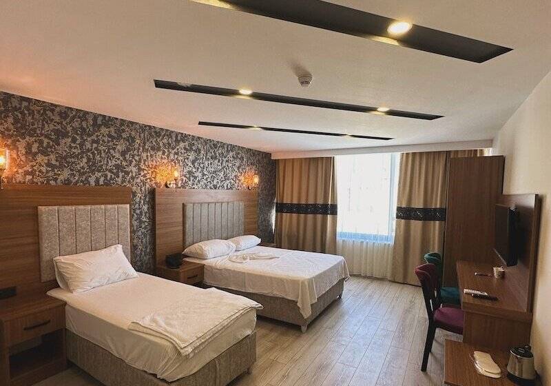 Golden Lux Hotel Antalya