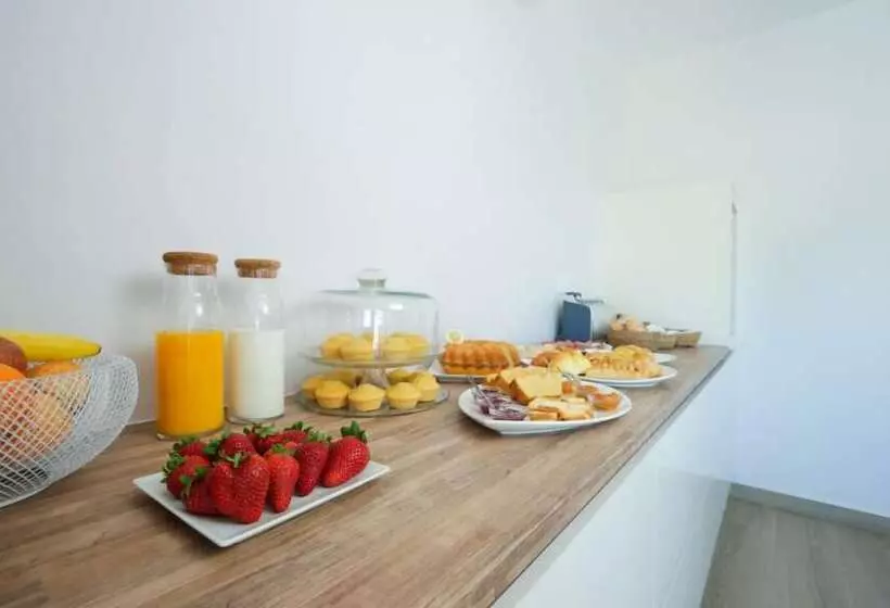 Aamiaismajoitus (B&B) Refúgio Da Garça