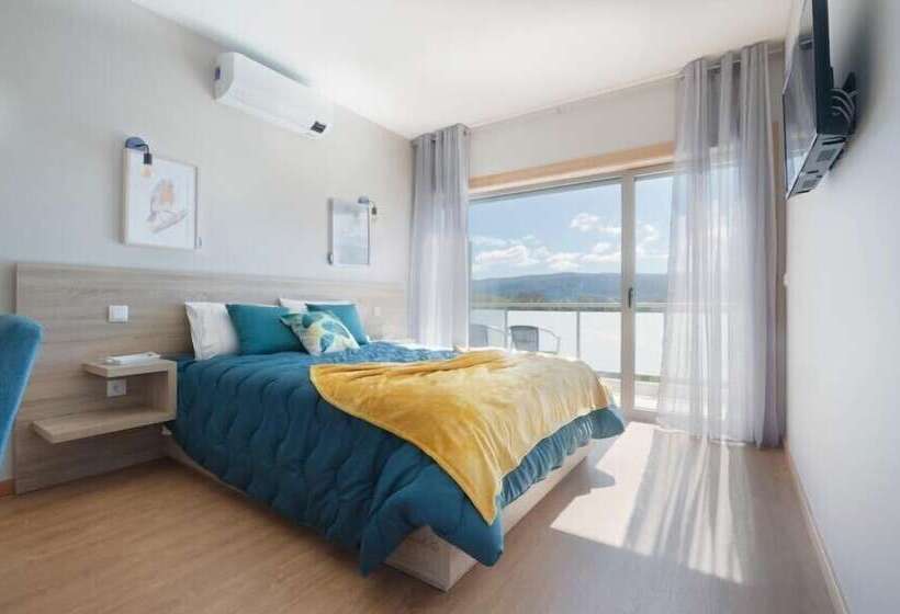 تختخواب و صبحانه Refúgio Da Garça