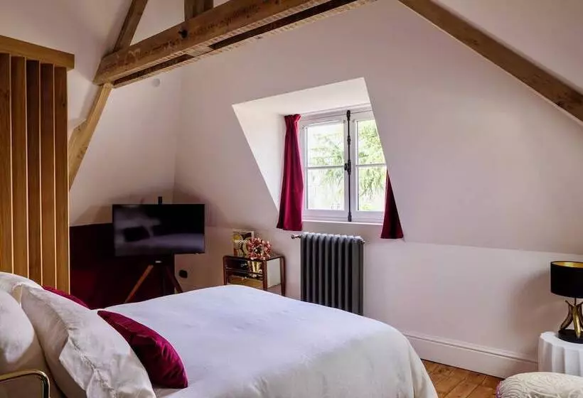 Aamiaismajoitus (B&B) Clos Du Cèdre   Maison Et Chambres D Hôtes à Dinan