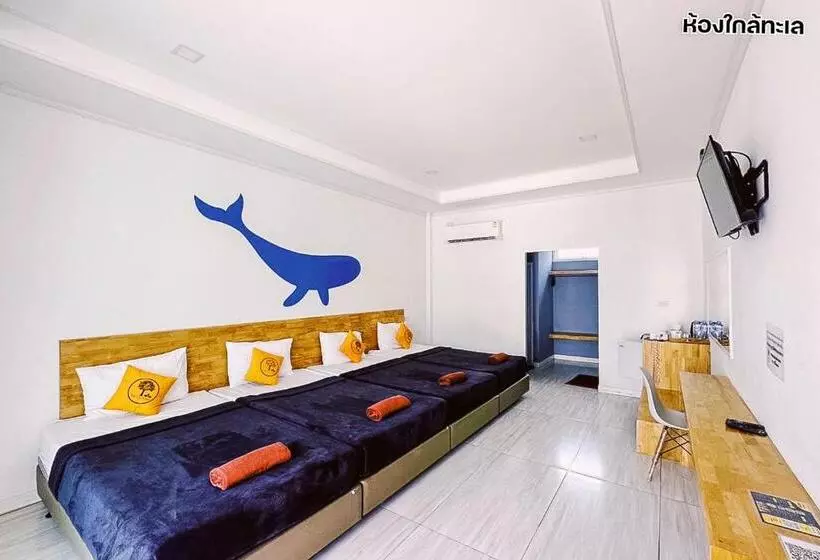 ホテル The Toy Beach Resort Rayong