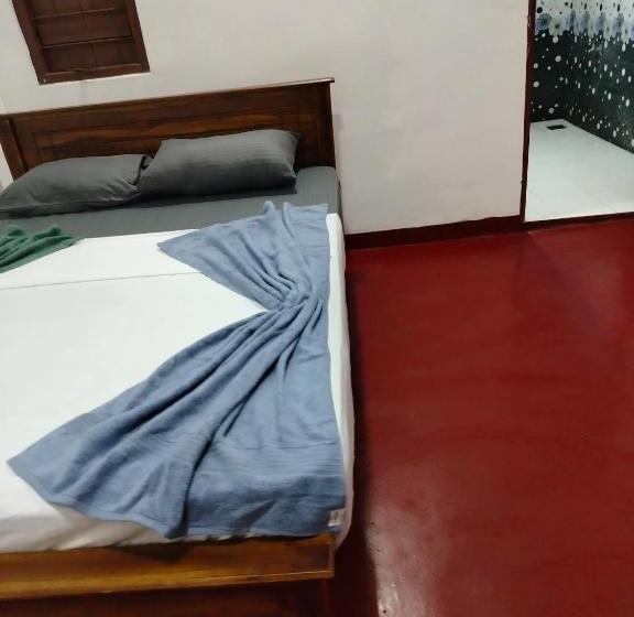 膳宿费 Ocean Oasis Restaurant And Rooms