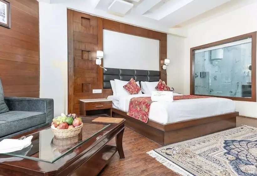 Hotelli Badar Resorts And Spa