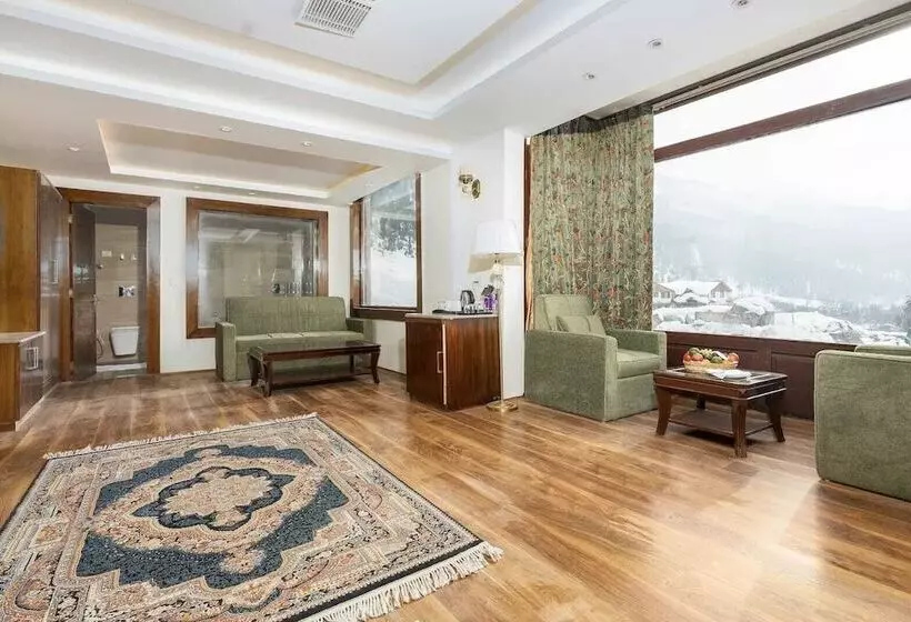 Hotelli Badar Resorts And Spa