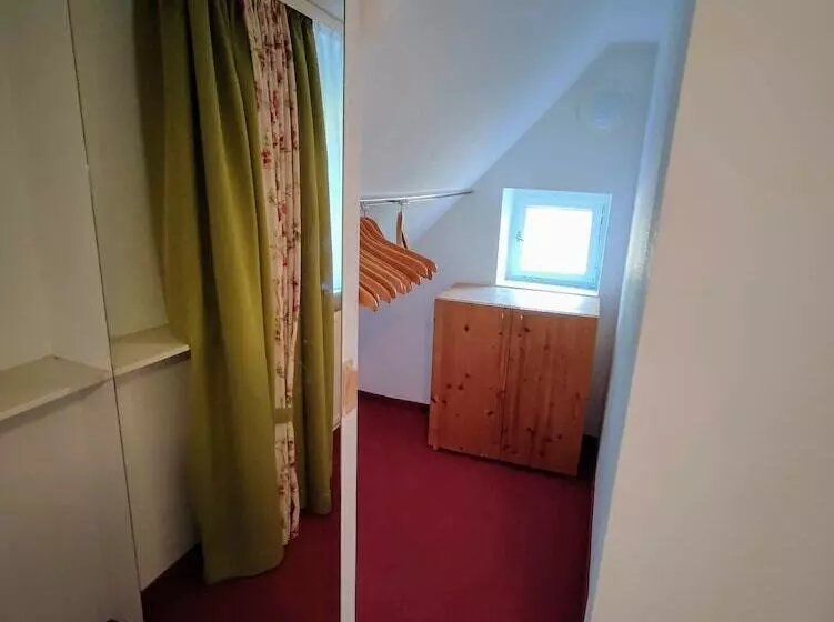 Room In Guest Room   Pension Forelle   Double Room No01 In Hundsbach