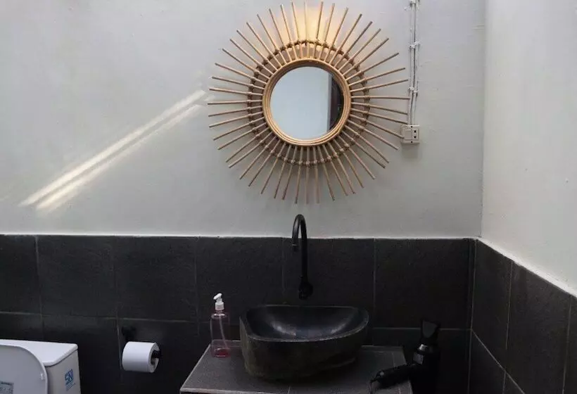 ユースホステル Selatan Rinjani