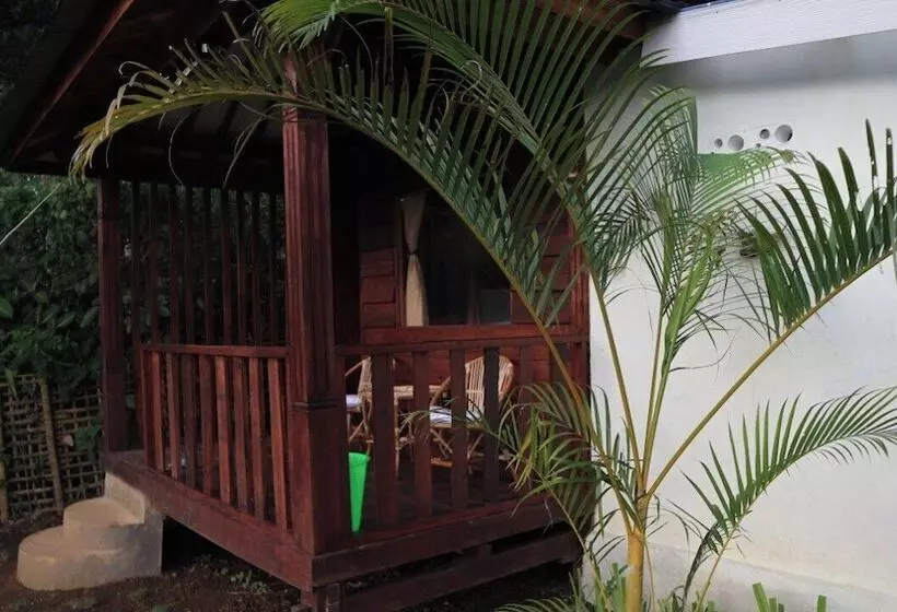 ユースホステル Selatan Rinjani