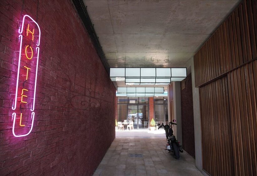 Station 22 Hotel სასტუმრო სადგური 22