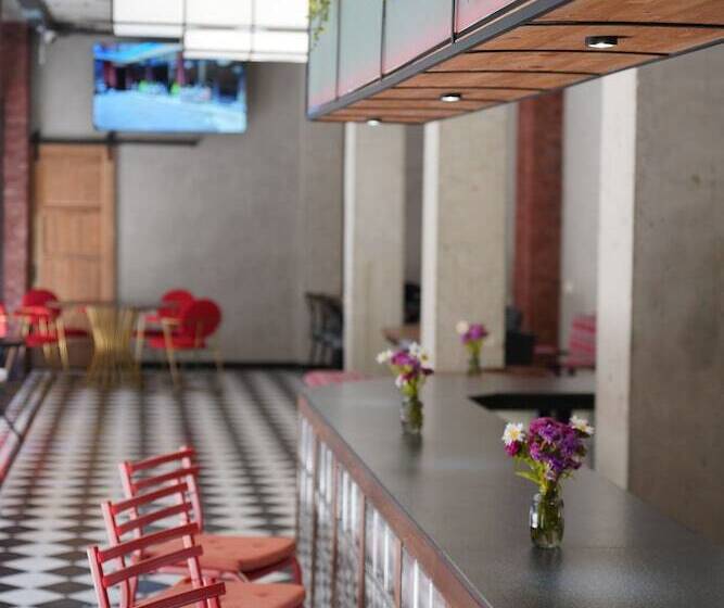 Station 22 Hotel სასტუმრო სადგური 22