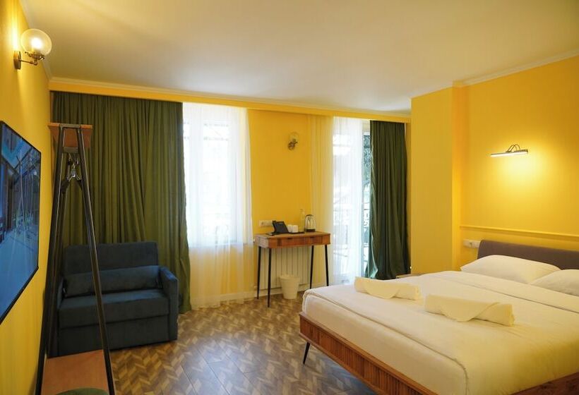 Station 22 Hotel სასტუმრო სადგური 22