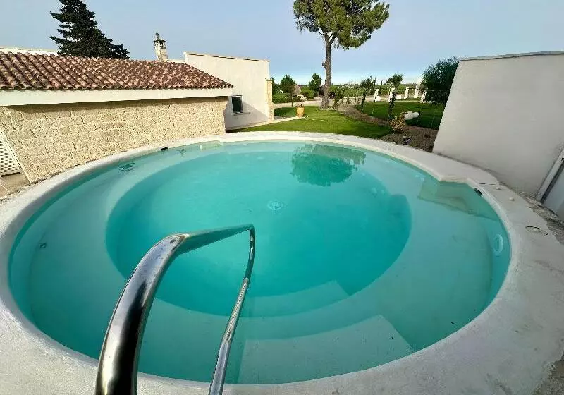 Villa Neviera Wine Resort & Spa By Cantine Due Palme