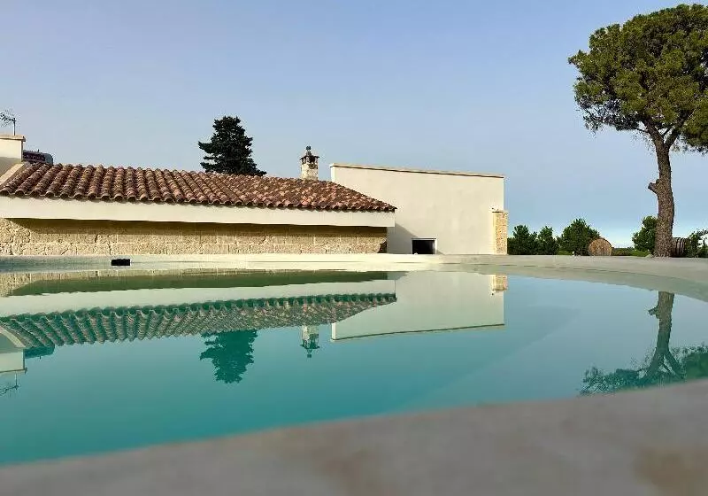 Villa Neviera Wine Resort & Spa By Cantine Due Palme