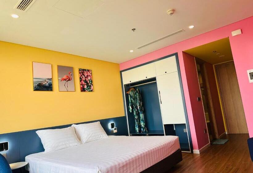 هتل Flamingo Ibiza Hải Tiến