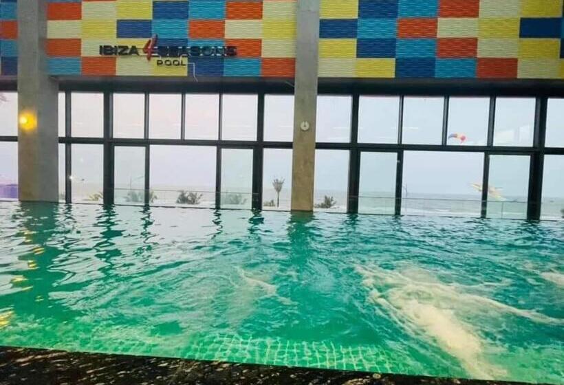 هتل Flamingo Ibiza Hải Tiến