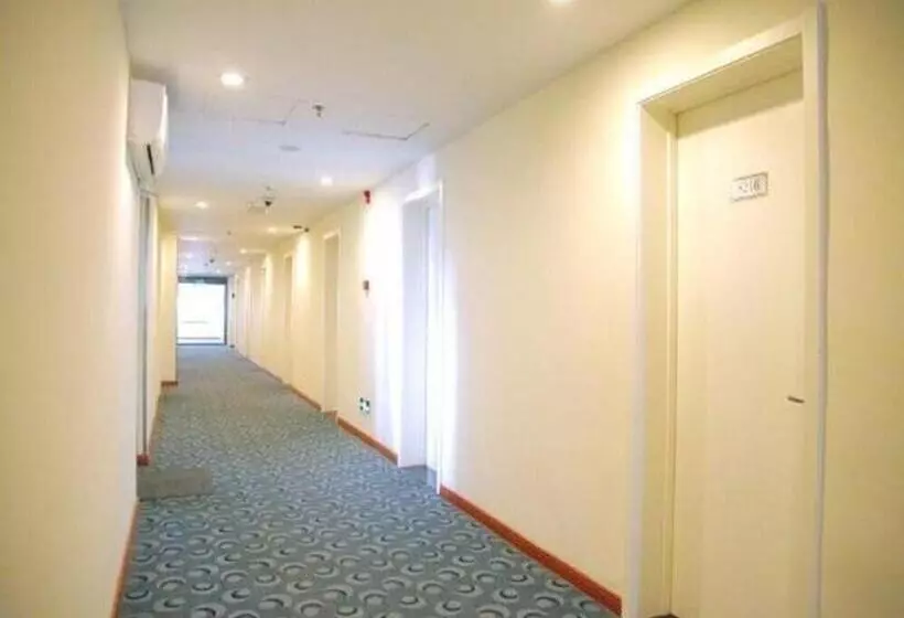 Hotelli 7 Days Inn Beijing Shilihe Subway Station Juranzhijia Branch