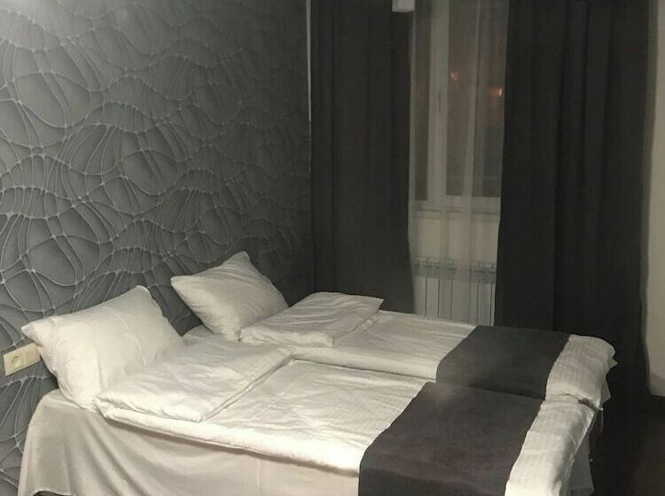 هاستل Mkhitaryan S Guest House