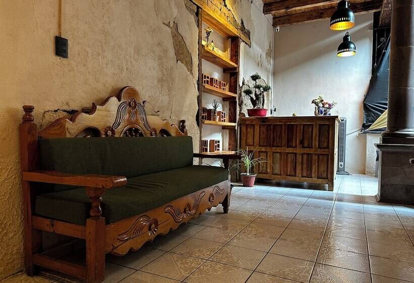 Hostel Posada Mubuji