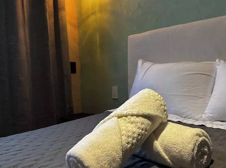 Retkeilymaja Posada Mubuji