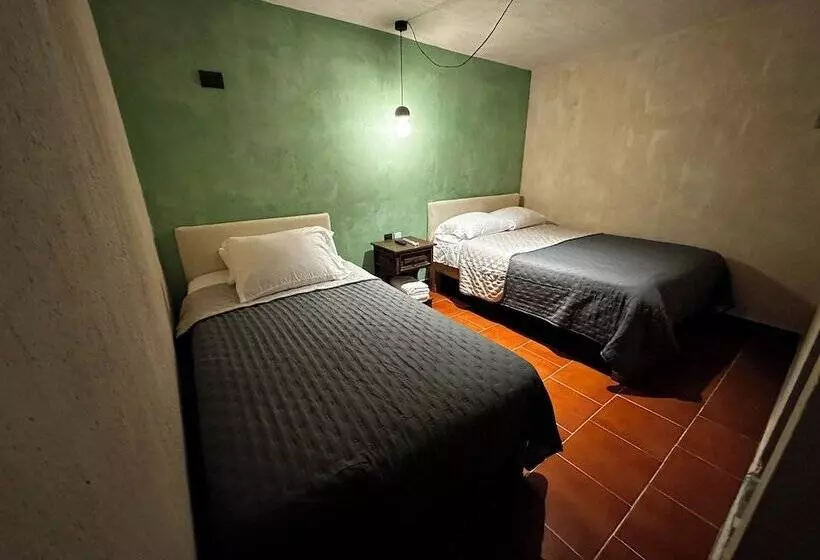 Retkeilymaja Posada Mubuji