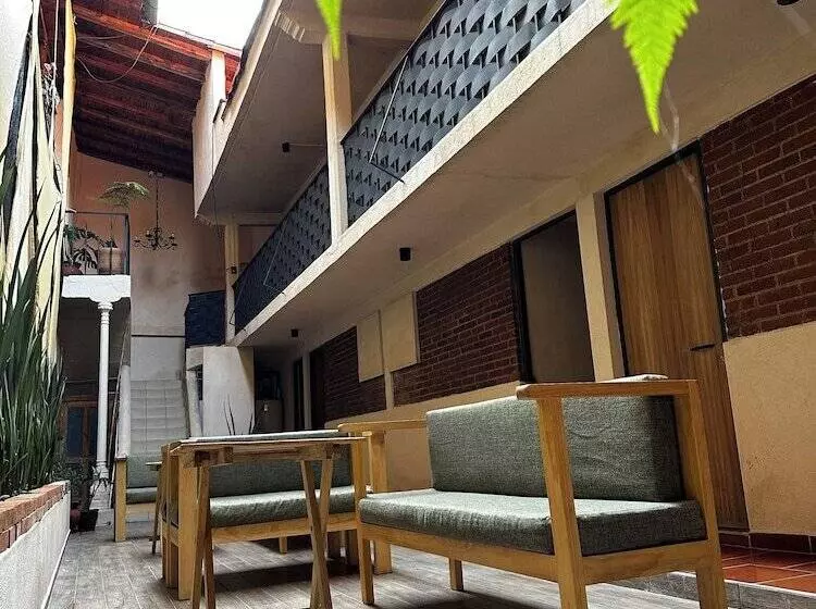 Retkeilymaja Posada Mubuji