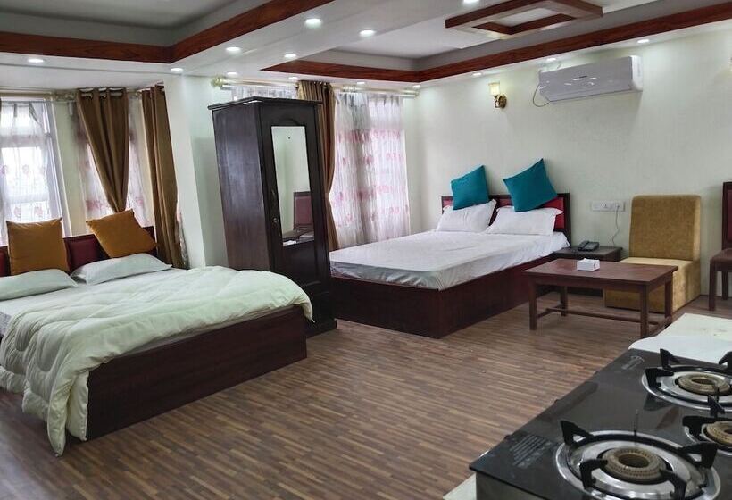 هتل Charming Durbar