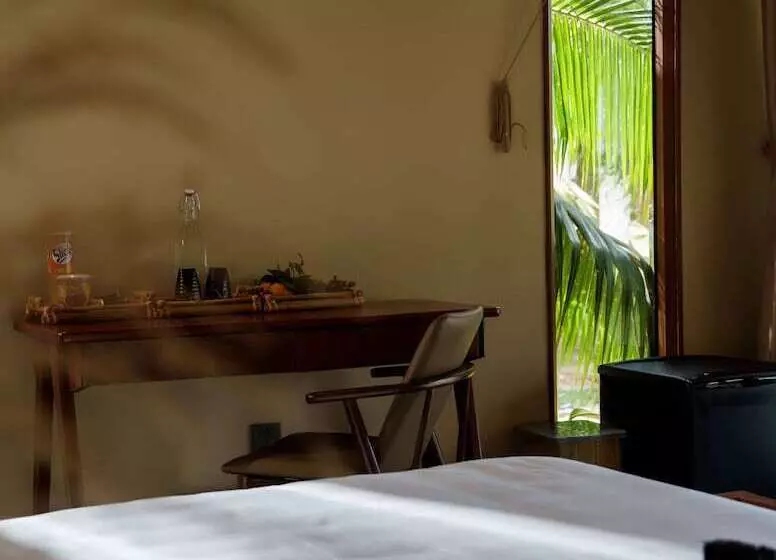 هتل Jm Casavilla Retreat Phu Quoc