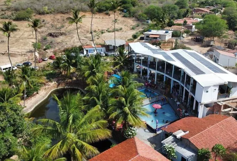 ホテル Pousada Oásis Do Sertão