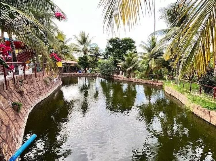 ホテル Pousada Oásis Do Sertão