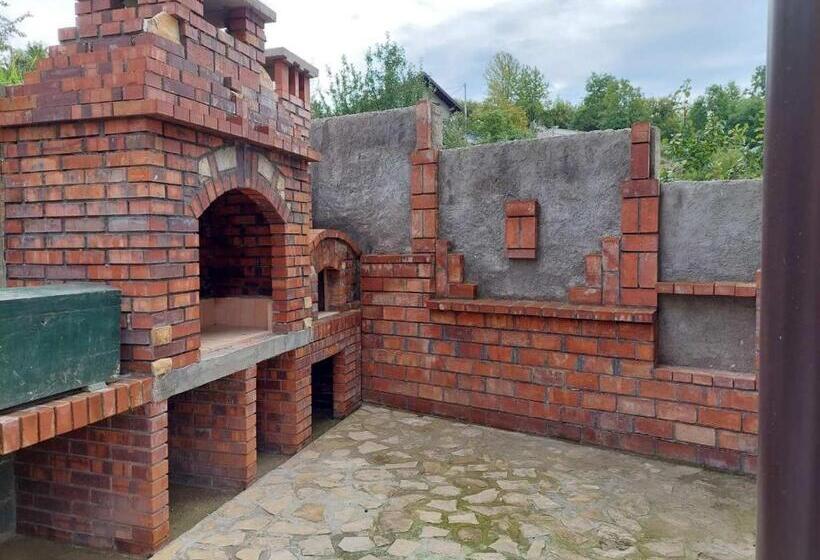 پانسیون Medina