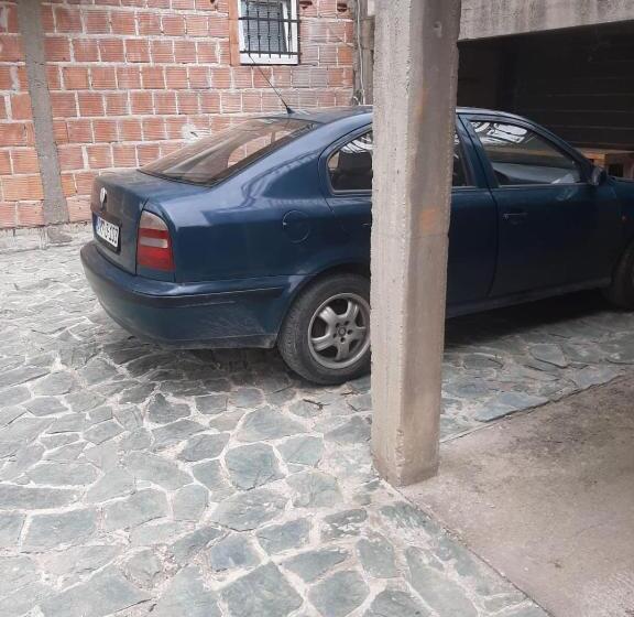 پانسیون Medina