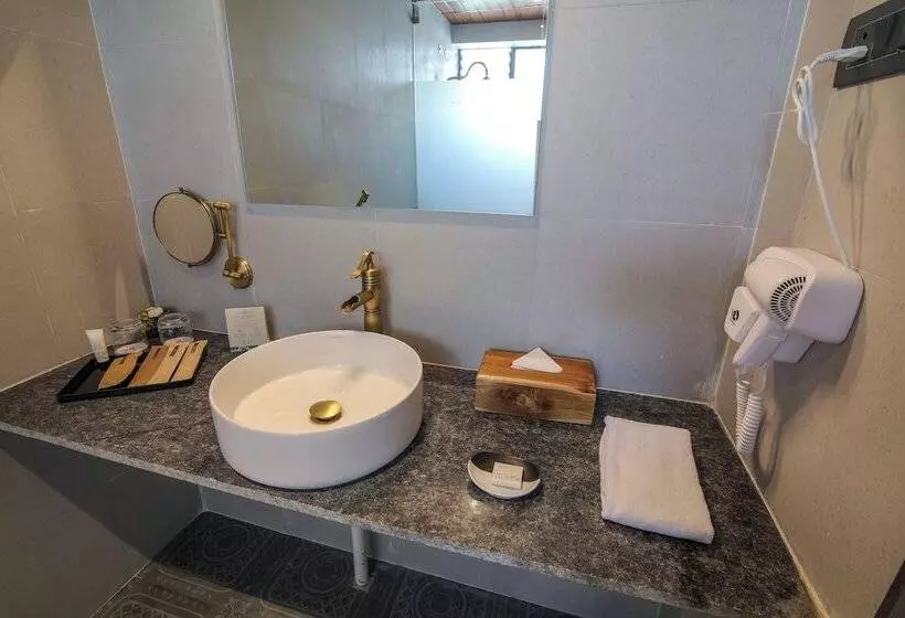 Lomakeskus Toyam By Orchid Hotels