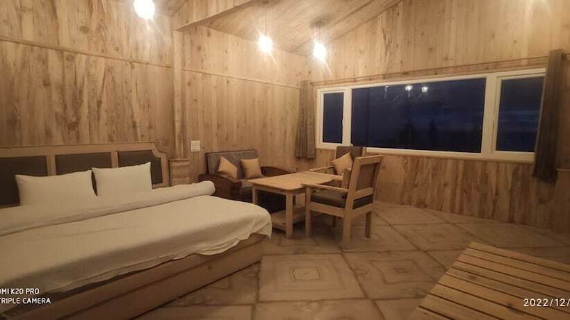 Sunrise Resort Dhanolti