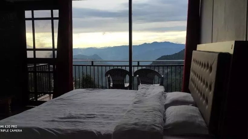 Sunrise Resort Dhanolti