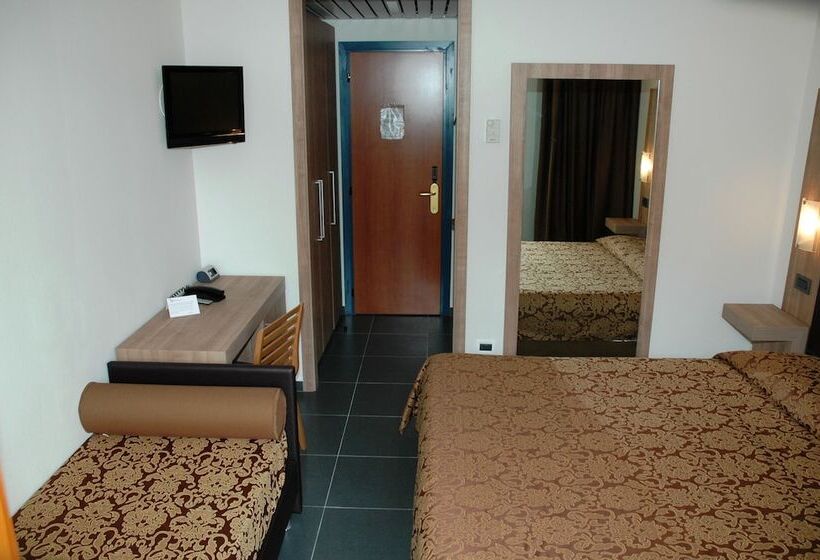 Отель Fontalleccio