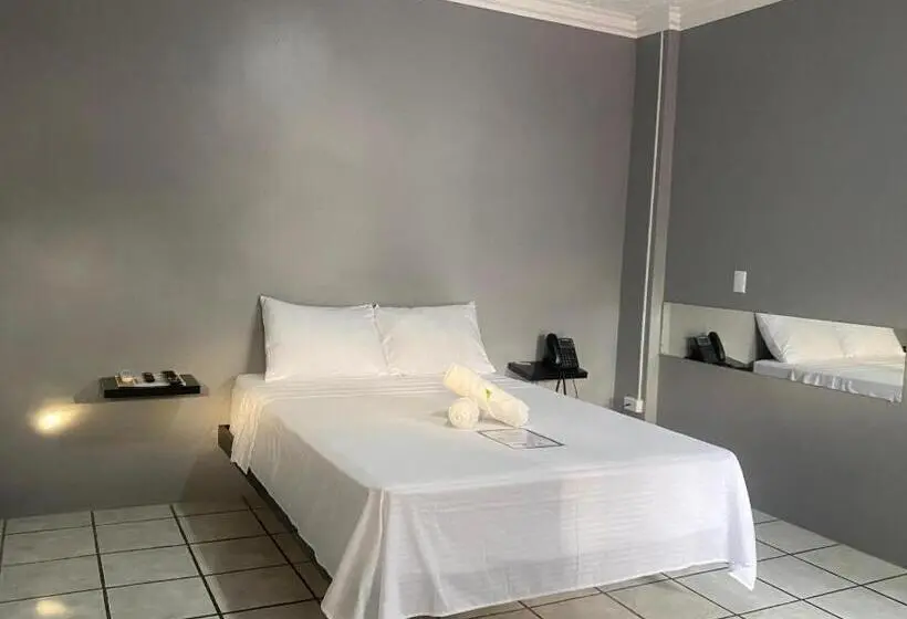 モーテル San Isidro, Perez Zeledon   Hotel Dubai