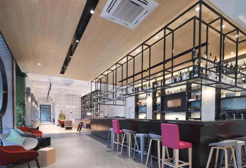 Campanile Hotel Shenzhen Bay Convention And Exhibition Center