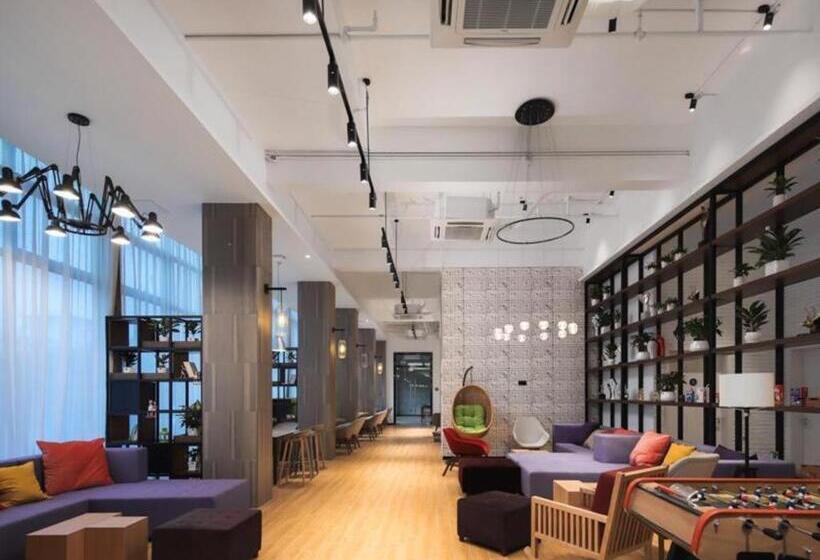 Campanile Hotel Shenzhen Bay Convention And Exhibition Center