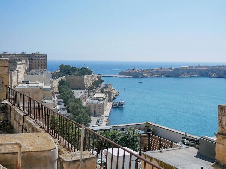 هتل Battery House