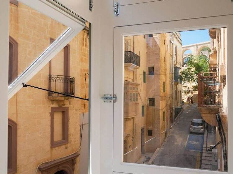 هتل Battery House